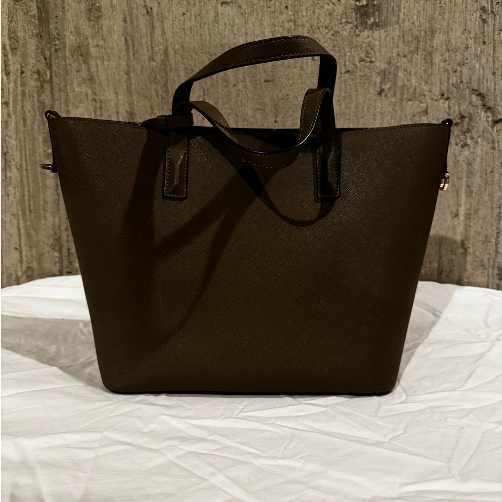 DKNY Genuine Leather Medium Tote